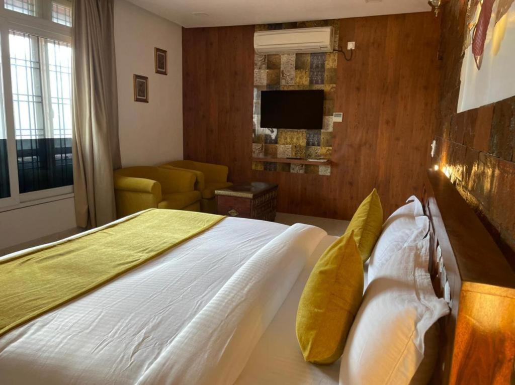 Yashmay Villa Club & Resort Gonda Oda fotoğraf